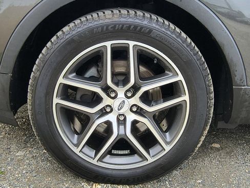 Used 2019 Ford Explorer Sport w/ Equipment Group 401A image 28