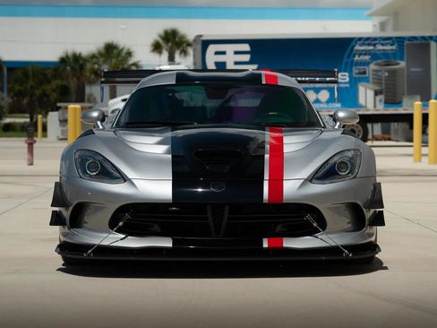 Used 2016 Dodge Viper GTC w/ ACR Package RWD image 29