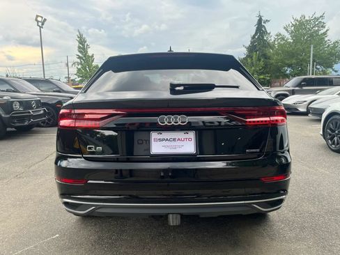 Used 2023 Audi Q8 Premium Plus w/ Premium Plus Package AWD/4WD image 6