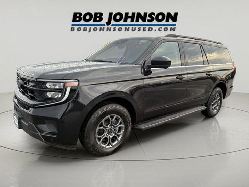 Used 2025 Ford Expedition Max Active AWD/4WD image 7