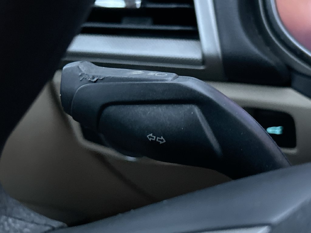 Used 2013 Ford Fusion SE FWD image 30