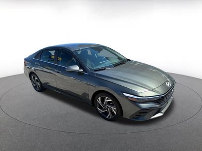 Used 2025 Hyundai Elantra SEL