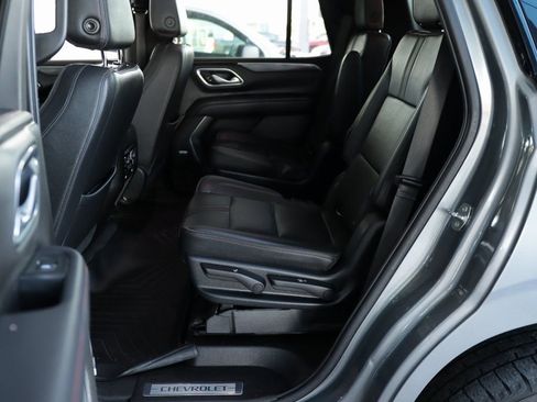 Used 2021 Chevrolet Tahoe RST w/ Luxury Package image 29