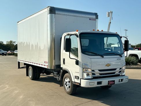 New 2024 Chevrolet Low Cab Forward image 2