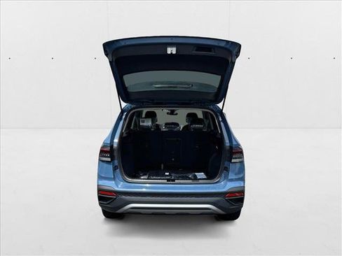 New 2025 Volkswagen Taos S image 6