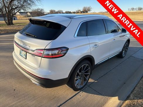 Used 2020 Lincoln Nautilus Reserve w/ Equipment Group 201A image 3