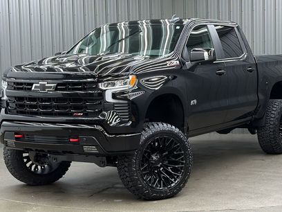 Used 2025 Chevrolet Silverado 1500 LT Trail Boss w/ Convenience Package II