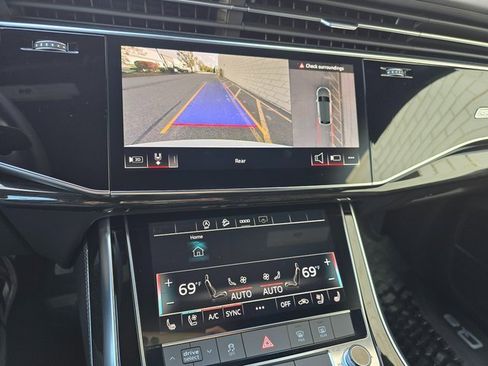 Used 2025 Audi Q8 Premium Plus image 58