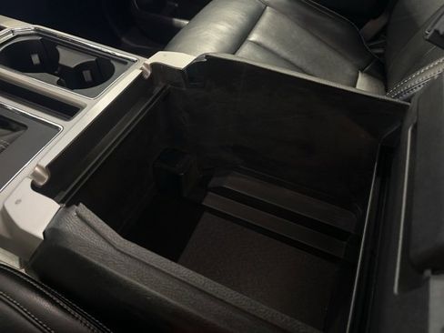 Used 2020 Ford F150 Lariat w/ Equipment Group 502A Luxury image 29