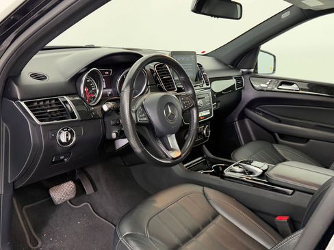 Used 2018 Mercedes-Benz GLE 350 image 4