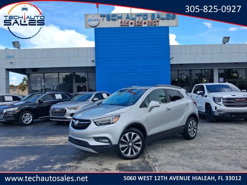 Used 2018 Buick Encore Essence AWD/4WD image 1