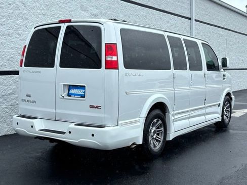 Used 2019 GMC Savana 2500 RWD image 8