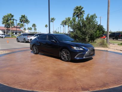 Used 2024 Lexus ES 350 w/ Premium Package