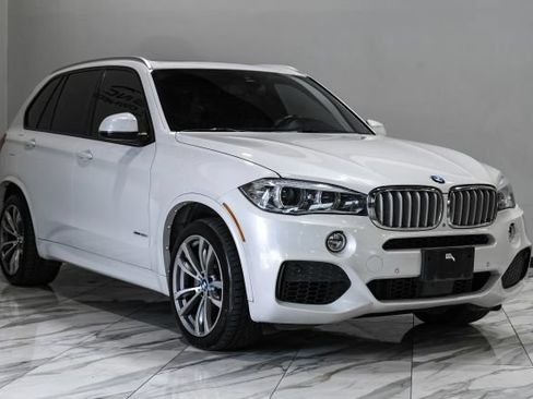 Used 2015 BMW X5 xDrive50i AWD/4WD image 10
