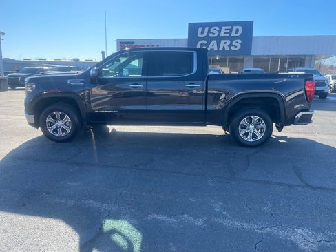Used 2025 GMC Sierra 1500 SLT image 8