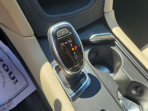 Used 2019 Cadillac XT5 Premium Luxury FWD image 31