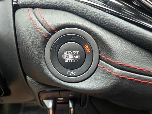 Used 2024 Dodge Durango GT image 21