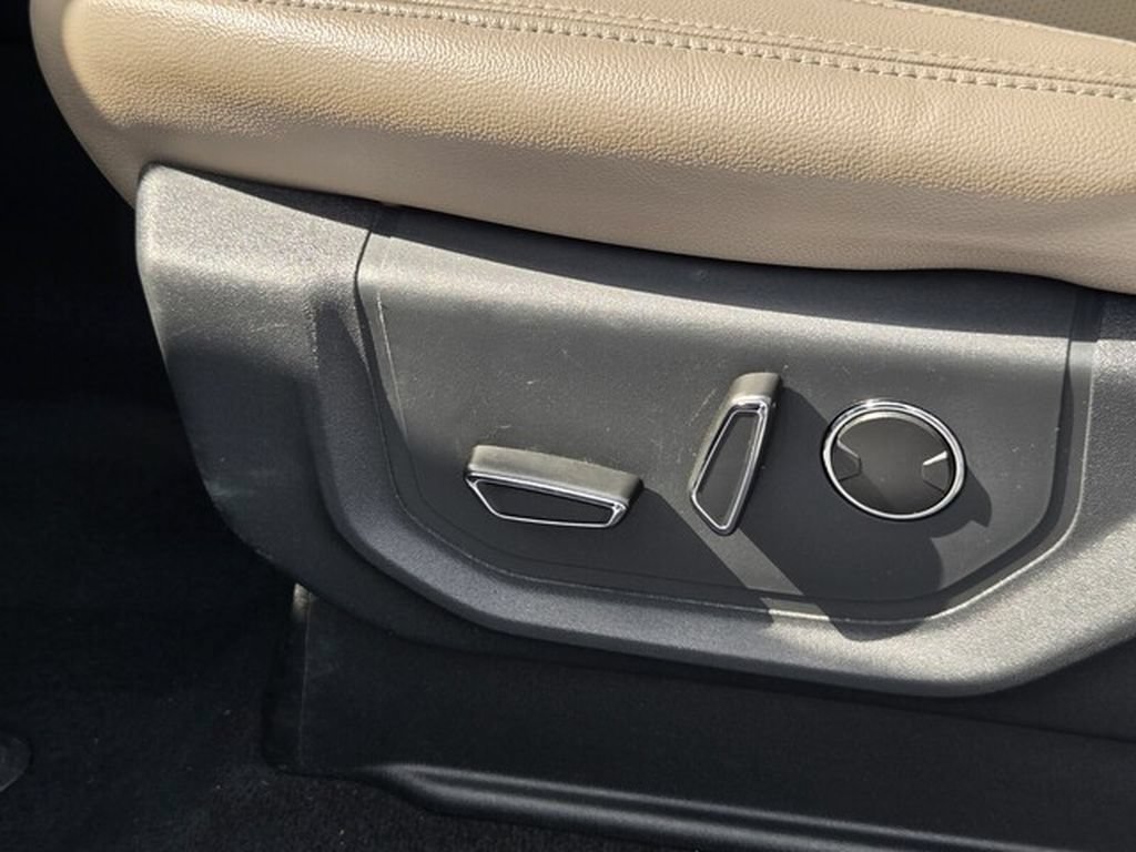 Used 2024 Ford Expedition Limited RWD image 20