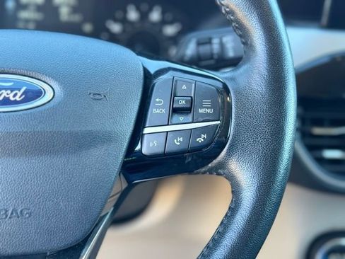 Used 2021 Ford Escape SEL image 26