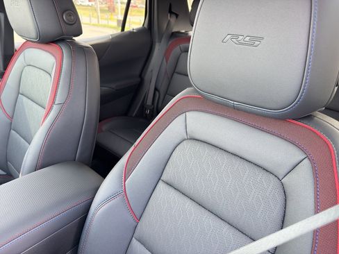 New 2026 Chevrolet Equinox RS w/ Safety and Technology Package image 12