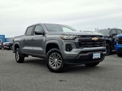 Used 2024 Chevrolet Colorado LT w/ LT Convenience Package