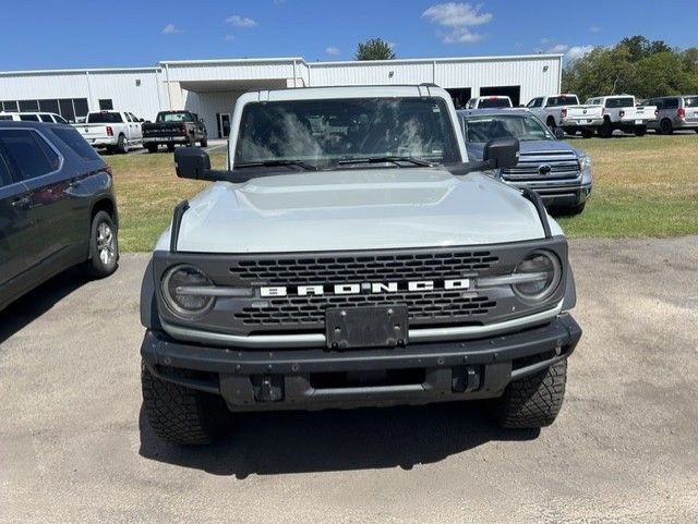 Used 2023 Ford Bronco Badlands w/ Sasquatch Package AWD/4WD image 2
