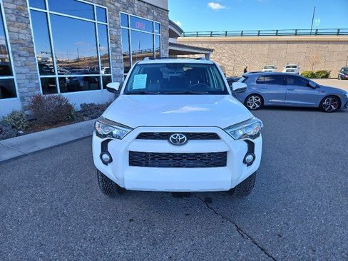 Used 2016 Toyota 4Runner Trail image 7