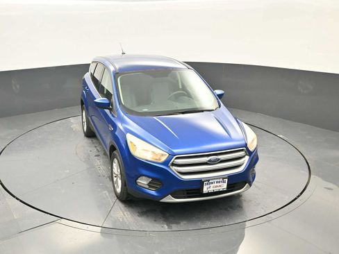 Used 2017 Ford Escape SE image 19