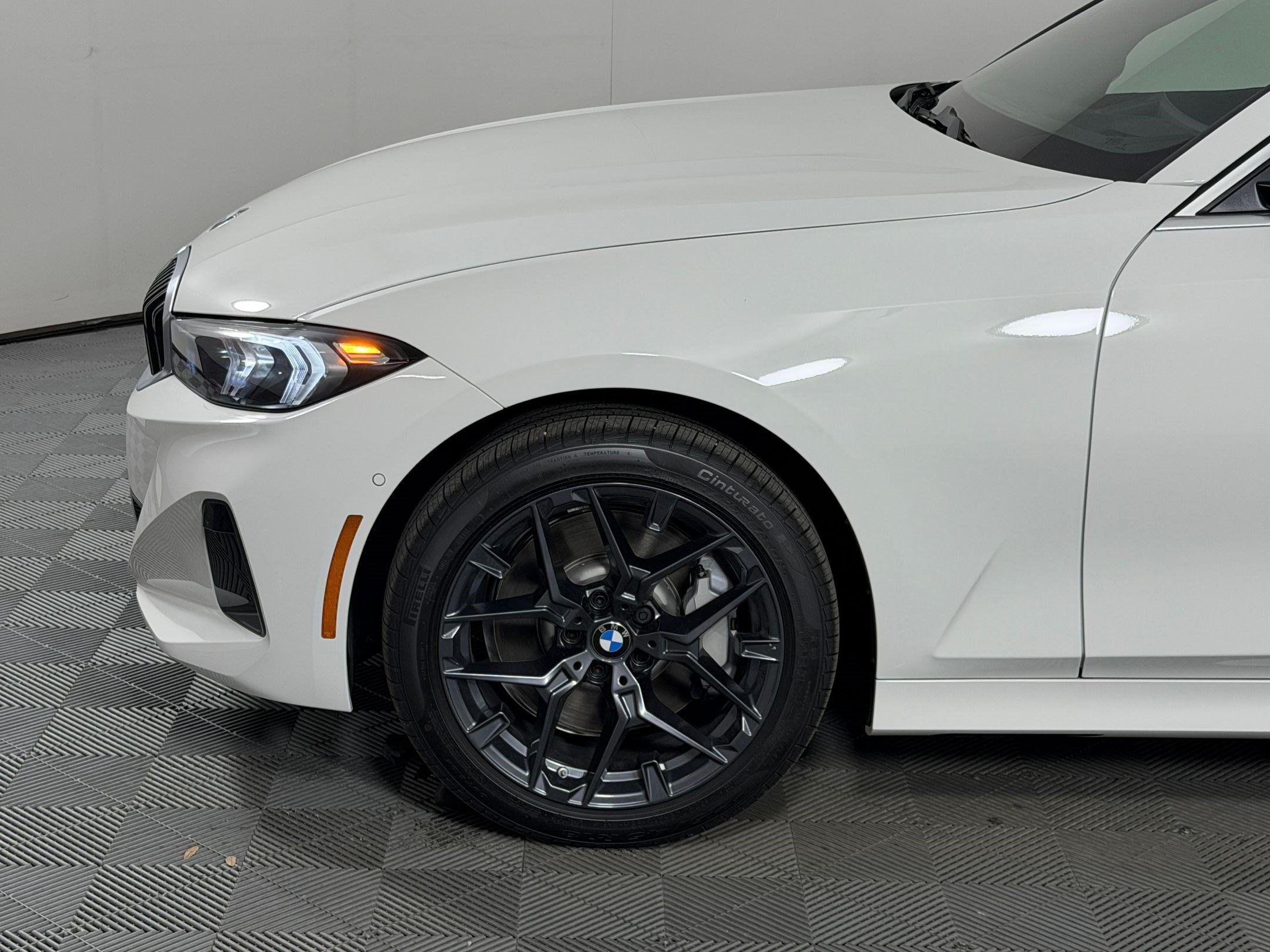 Used 2026 BMW 330i Sedan w/ Premium Package RWD image 12