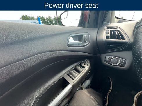 Used 2015 Ford Escape SE FWD image 12