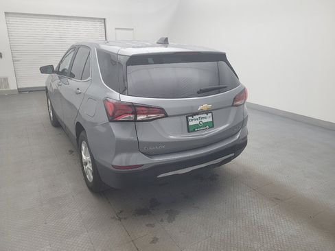 Used 2023 Chevrolet Equinox LT w/ Driver Convenience Package image 6