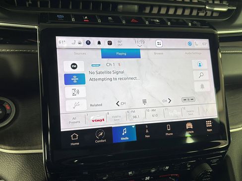 Used 2022 Jeep Grand Cherokee Limited 4xe w/ Luxury Tech Group II image 29