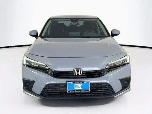 Used 2024 Honda Civic EX image 2