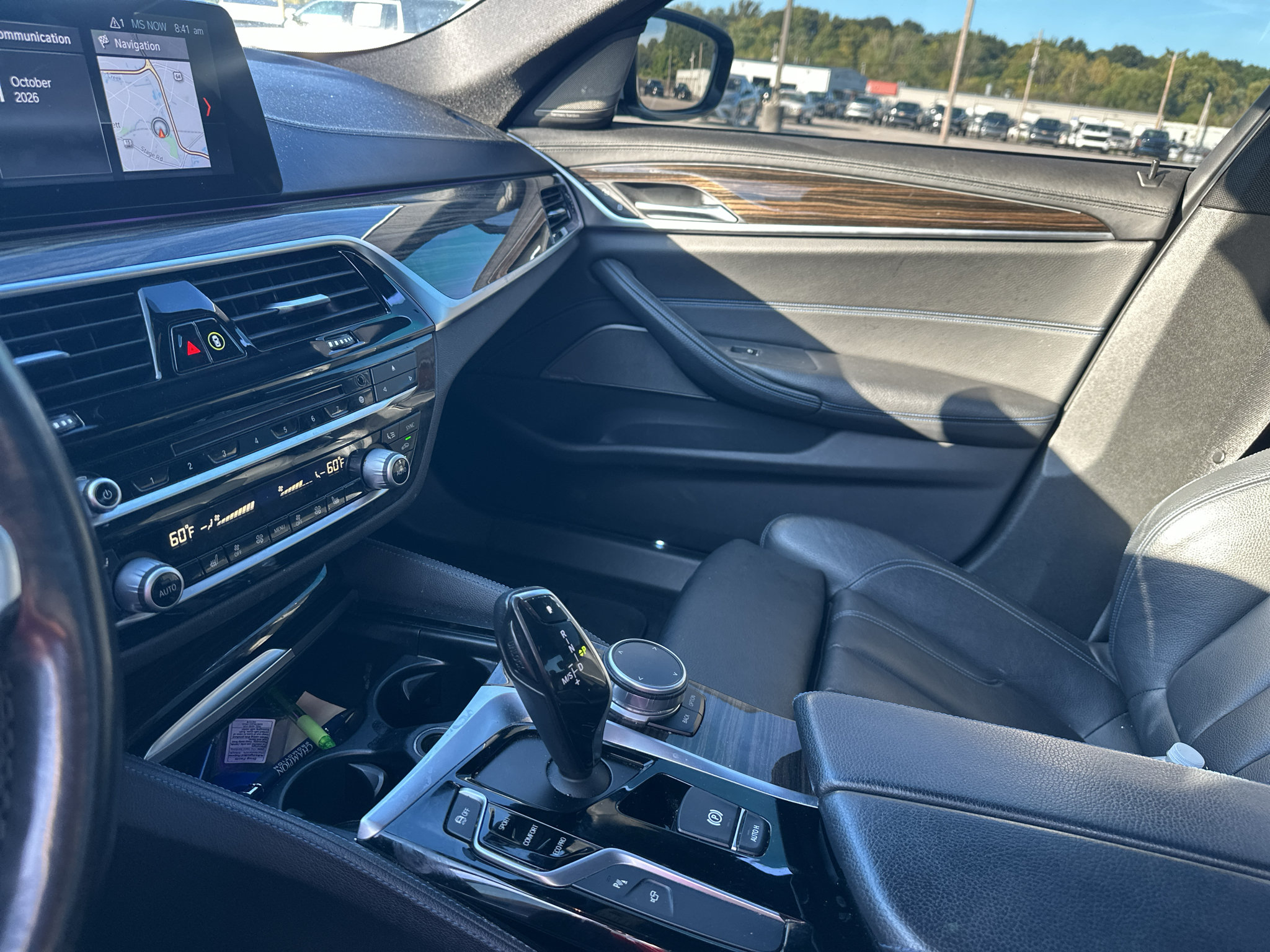 Used 2018 BMW 540i w/ M Sport Package RWD image 9