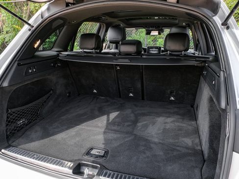 Used 2018 Mercedes-Benz GLC 43 AMG 4MATIC image 53