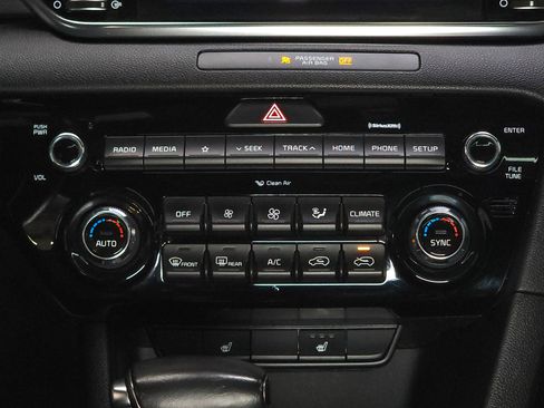 Used 2022 Kia Sportage Nightfall Edition w/ Nighfall AWD Premium Package image 32