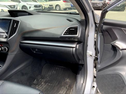 Used 2023 Subaru Crosstrek 2.5i Limited w/ Moonroof Package image 18