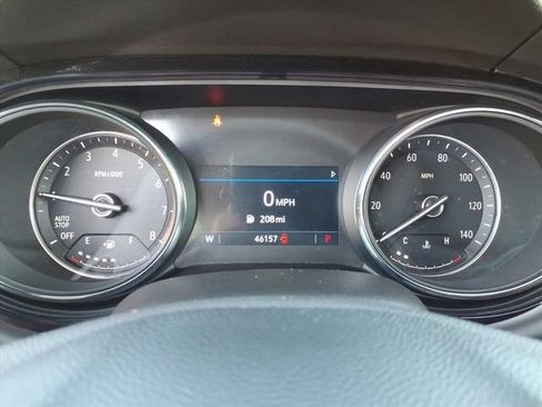Used 2023 Buick Encore GX Essence w/ Experience Buick Package FWD image 38