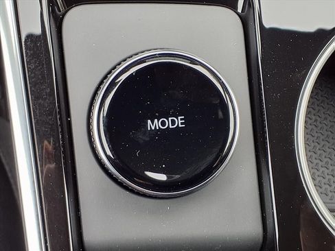 New 2026 Chevrolet Equinox LT w/ Convenience Package II image 10