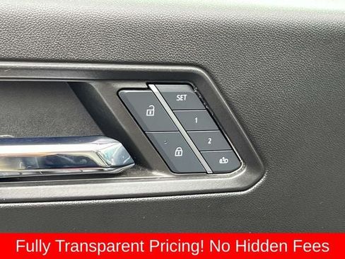 Used 2024 Chevrolet Colorado ZR2 w/ ZR2 Convenience Package III AWD/4WD image 27