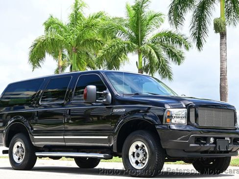 Used 2004 Ford Excursion Limited image 10