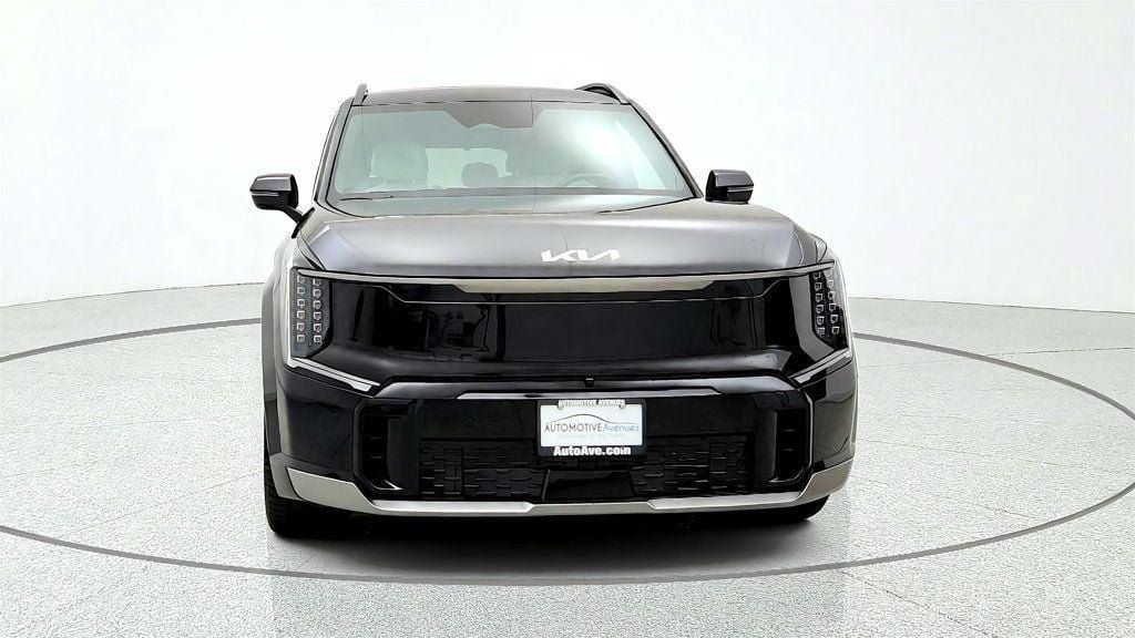 Used 2024 Kia EV9 GT-Line AWD/4WD image 2