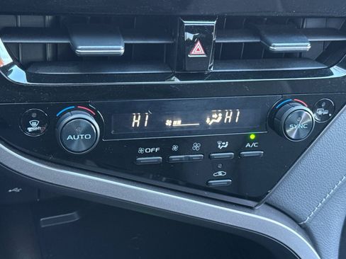 Used 2023 Toyota Camry XSE image 25