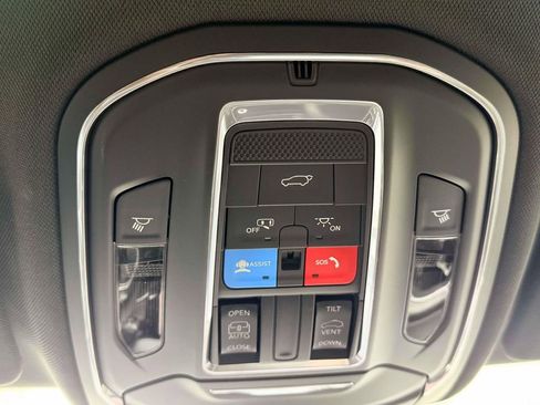 New 2026 Jeep Grand Cherokee L 4WD image 24