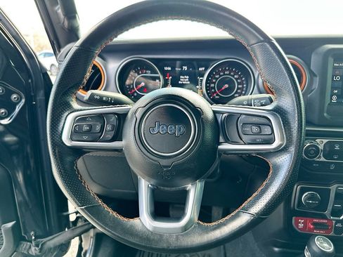 Used 2021 Jeep Gladiator Mojave AWD/4WD image 18