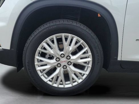 Used 2025 GMC Acadia Elevation w/ Elevation Premium Package FWD image 26