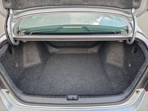 Used 2022 Honda Accord Sport image 28