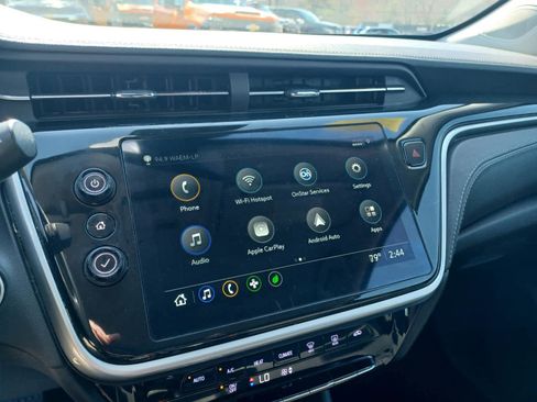 Used 2023 Chevrolet Bolt EUV LT FWD image 11