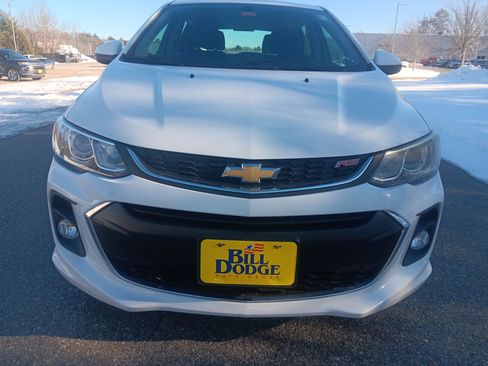 Used 2017 Chevrolet Sonic LT image 2