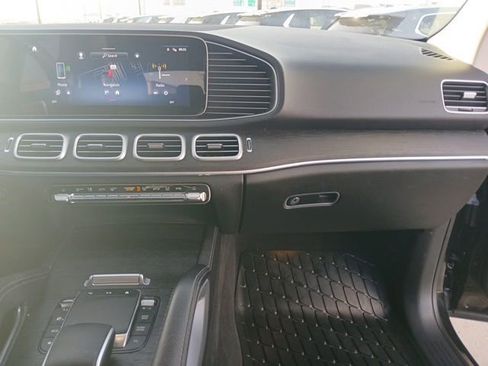 Used 2024 Mercedes-Benz GLE 350 4MATIC image 17